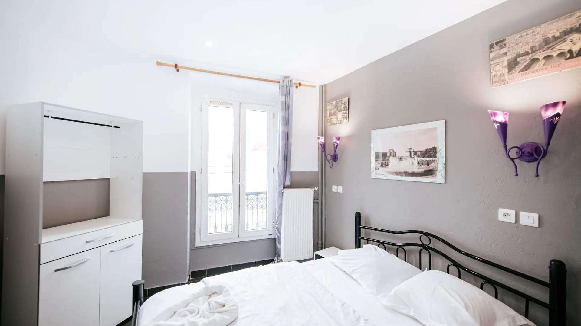 Hotel De La Poste Paris